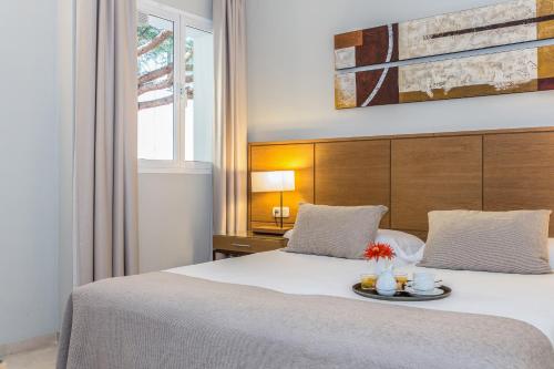 Apartamento Superior de 1 dormitorio del hotel Ona Alanda Club Marbella. Foto 4