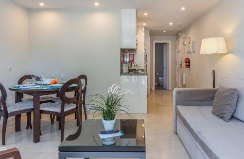 Apartamento Superior de 1 dormitorio del hotel Ona Alanda Club Marbella. Foto 9