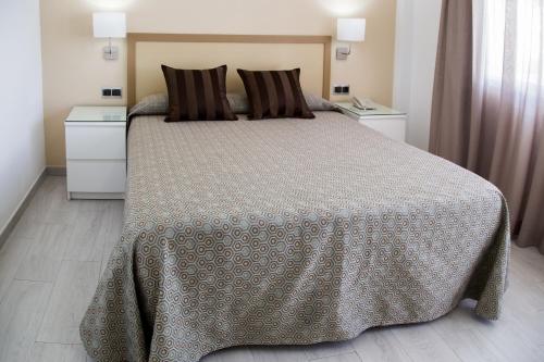 Estudio Superior con 1 cama doble del hotel Ecuador Park. Foto 3