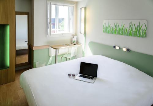 Habitación Doble del hotel Ibis Budget Brussels Airport. Foto 2