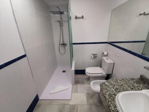 Apartamento con vistas a la piscina del hotel Igramar Morrojable - Adults Only. Foto 30