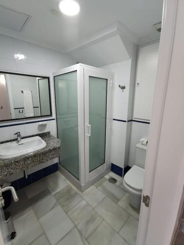 Apartamento con vistas a la piscina del hotel Igramar Morrojable - Adults Only. Foto 9