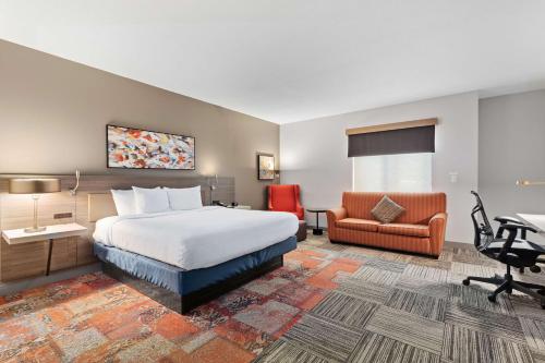 Suite Junior con cama extragrande y sofá cama - No fumadores del hotel Hilton Garden Inn Syracuse. Foto 3