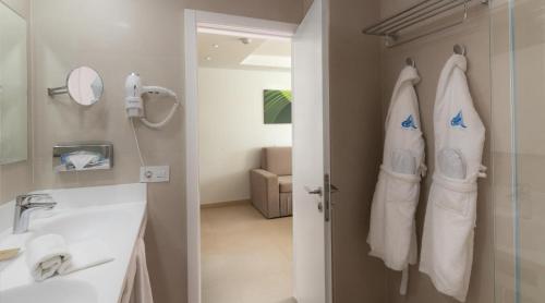 Suite Junior del hotel Marina Elite. Foto 2