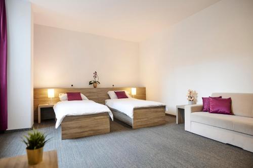 Habitación Doble Superior con cama supletoria - 1 o 2 camas del hotel Meksiko. Foto 9