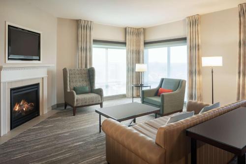 Suite Presidencial con cama extragrande del hotel Hilton Garden Inn Troy