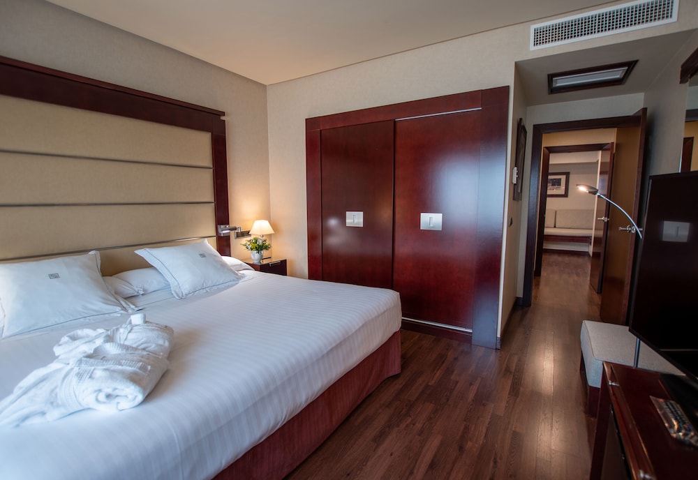 Junior Suite del hotel Andalucia Center. Foto 2