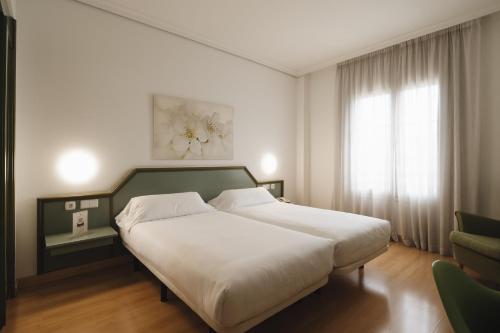 Habitación Doble del hotel Urdanibia Park. Foto 3