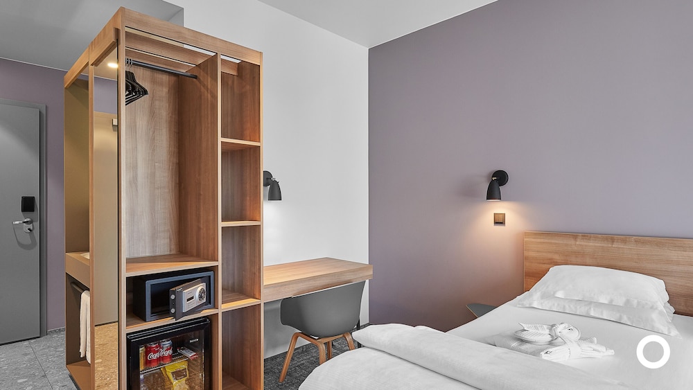 Standard Double/Twin Plus with Spa Access del hotel Midgardur by Center. Foto 3