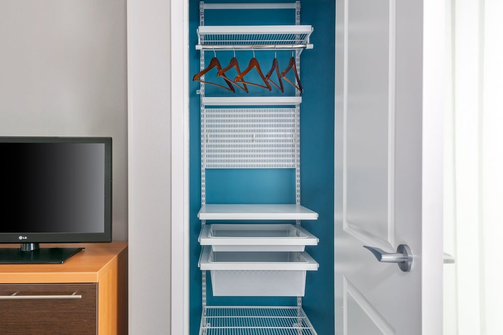 Suite, 2 habitaciones del hotel Towneplace Suites Buffalo Airport. Foto 4