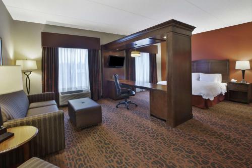 King Studio - Mobility and Hearing Access/Non - Smoking del hotel Hampton Inn Brockport. Foto 2