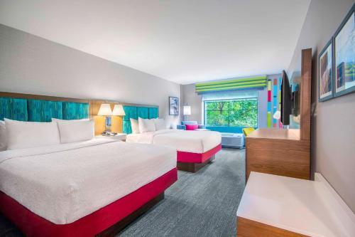 Habitación para no fumadores - 2 camas grandes del hotel Hampton Inn East Aurora. Foto 2