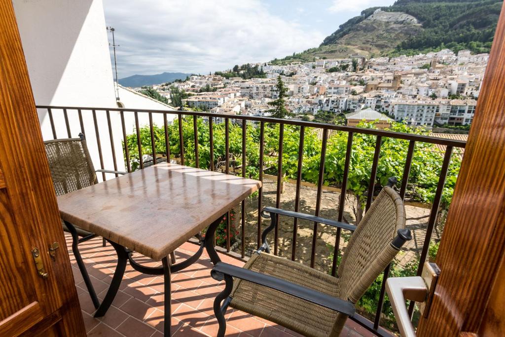 doble con terraza del hotel Villa Turística de Cazorla. Foto 2