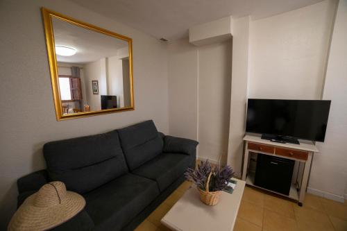 Habitación Doble con sala de estar del hotel Villa Turística de Cazorla. Foto 5