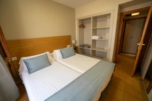 Habitación Doble del hotel Villa Turística de Cazorla. Foto 6