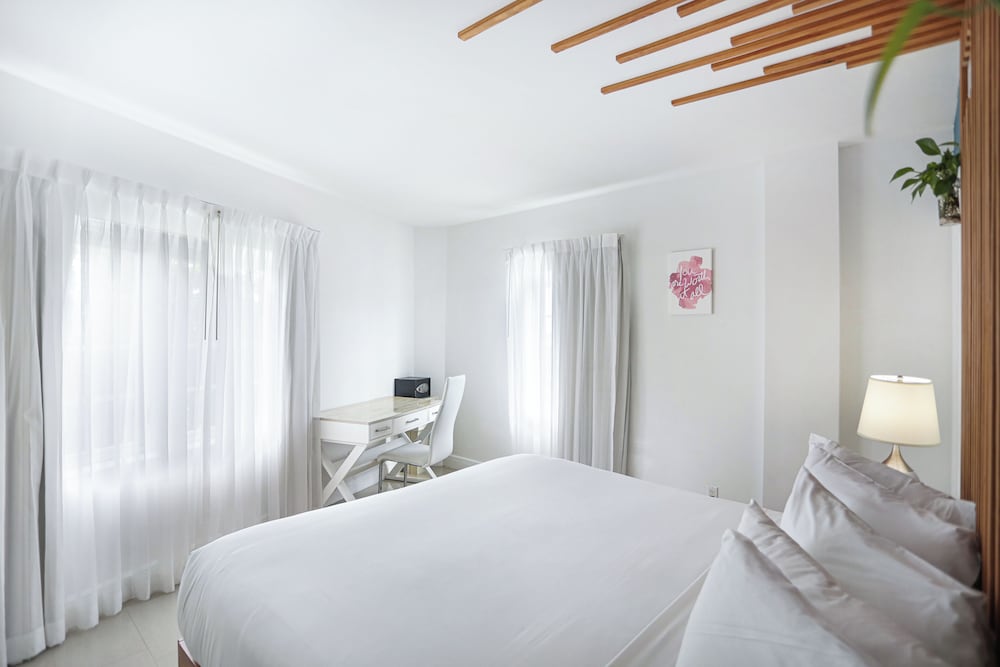 Suite Deluxe Esquina de 1 dormitorio del hotel Belleza. Foto 10