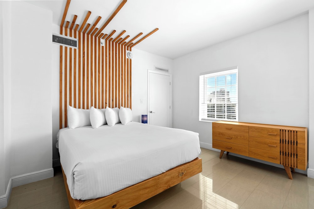 Suite Premium Doble de 1 dormitorio del hotel Belleza. Foto 4