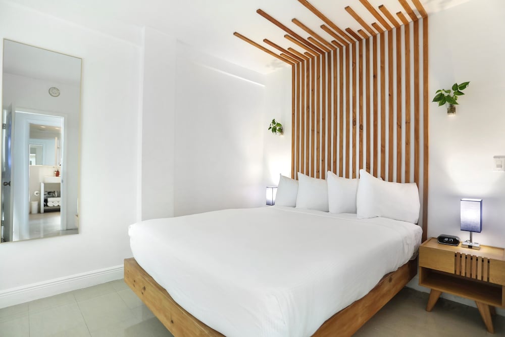 Suite Grupal de 3 dormitorios y 2 baños del hotel Belleza. Foto 10