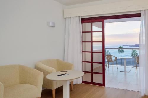 Estudio con vistas directas al mar del hotel La Palma Affiliated by Meliá. Foto 7