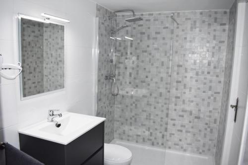 Apartamento con balcón del hotel Aguazul. Foto 8