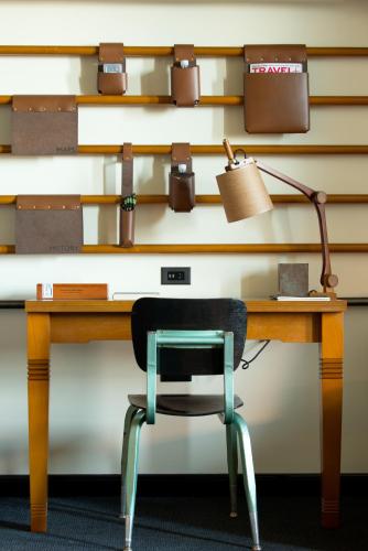 Habitación con cama grande del hotel Chicago Athletic Association - The Unbound Collection by Hyatt. Foto 1