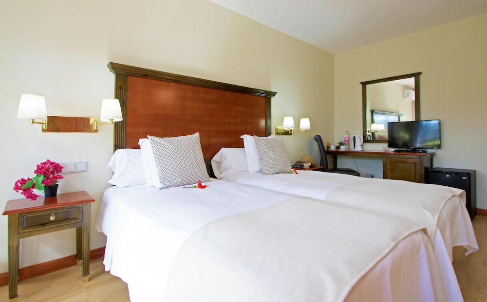 Habitación estándar doble, 2 camas individuales del hotel Finca De La Florida. Foto 1