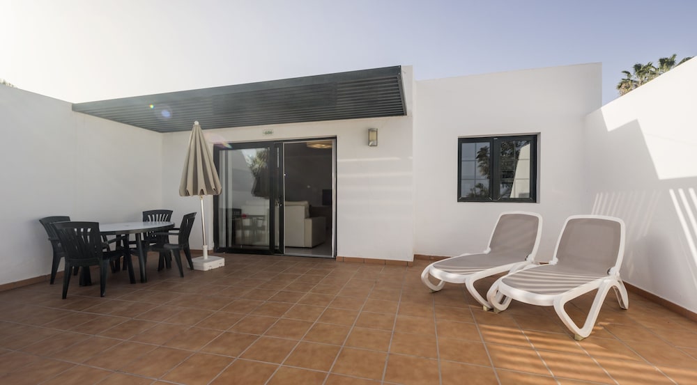 Villa, 2 habitaciones, 5 personas del hotel Aparthotel Ilunion Costa Sal Lanzarote. Foto 7