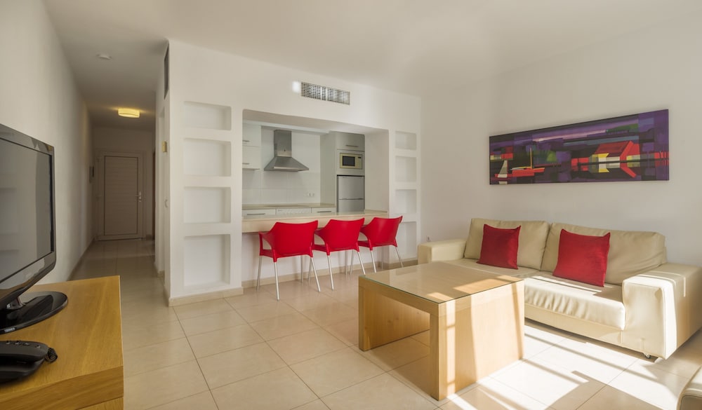 Apartamento, 1 habitación, 3 personas del hotel Aparthotel Ilunion Costa Sal Lanzarote. Foto 4
