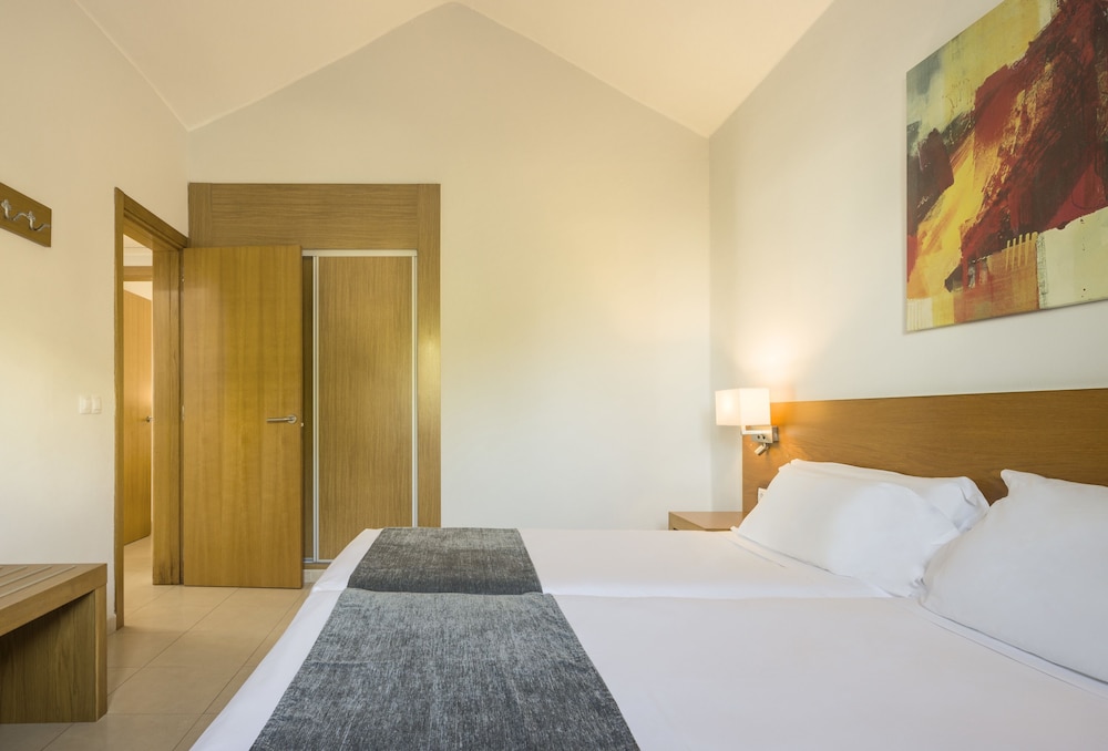 Villa, 2 habitaciones, 5 personas del hotel Aparthotel Ilunion Costa Sal Lanzarote. Foto 2