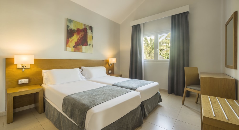 Villa, 2 habitaciones, del hotel Aparthotel Ilunion Costa Sal Lanzarote. Foto 1