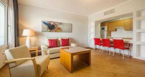 Apartamento de 1 dormitorio con jardín del hotel Aparthotel Ilunion Costa Sal Lanzarote. Foto 5