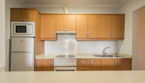 Apartamento de 1 dormitorio con jardín del hotel Aparthotel Ilunion Costa Sal Lanzarote. Foto 7
