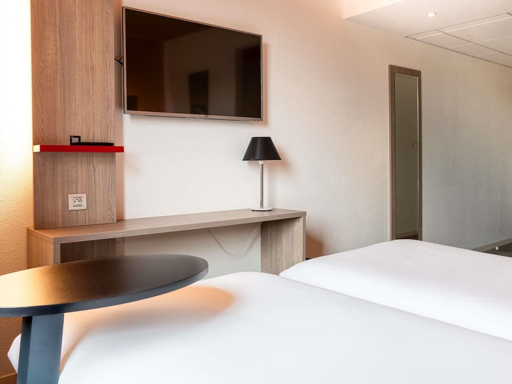 Habitación Standard con dos camas individuales del hotel Ibis Styles Toulouse Cite Espace. Foto 5