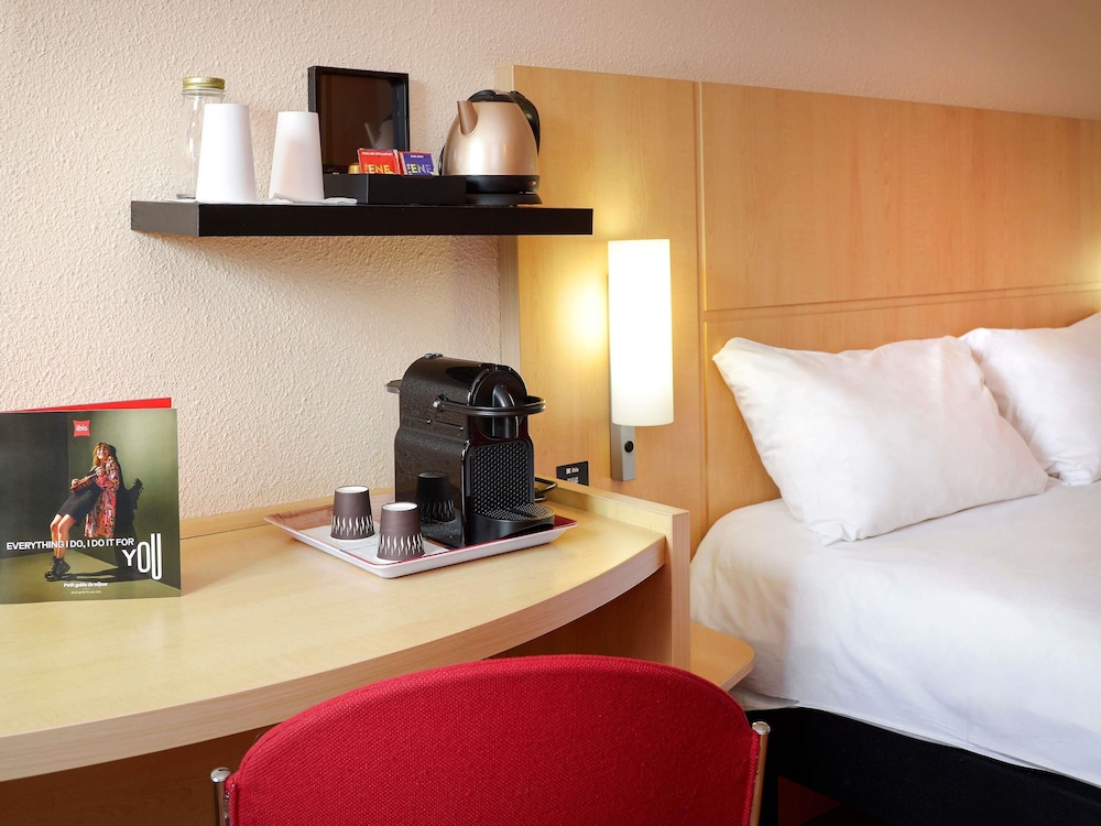 Habitación Confort, 1 cama doble del hotel Ibis Toulouse Centre. Foto 1