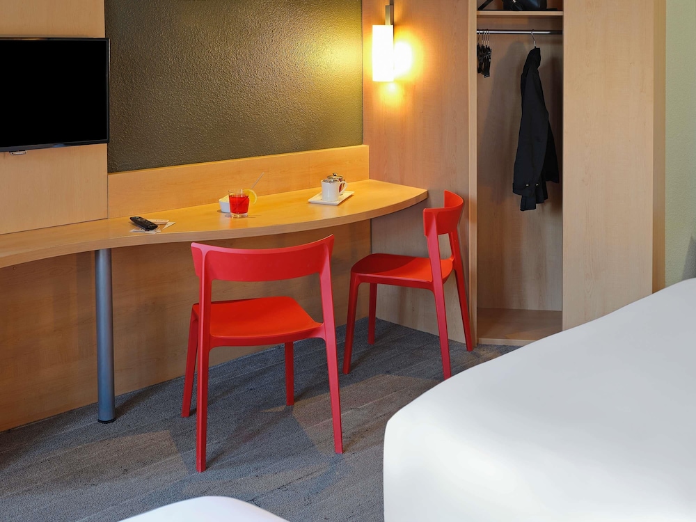 Habitación Standard con dos camas individuales del hotel Ibis Toulouse Gare Matabiau