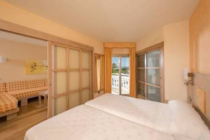 Habitación familiar Vista Jardin del hotel Iberostar Selection Albufera Park - All Inclusive. Foto 1