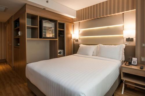 Habitación Doble adaptada para personas con movilidad reducida del hotel Américas Copacabana. Foto 1