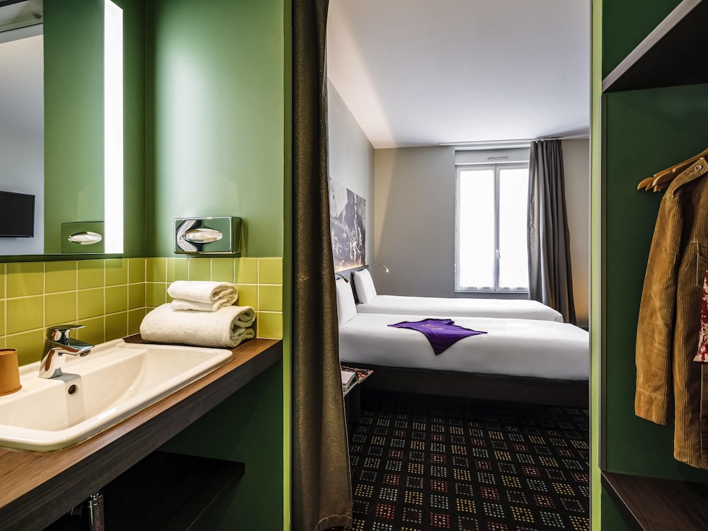 Habitación Pop con dos camas individuales del hotel Greet Lyon Confluence. Foto 1