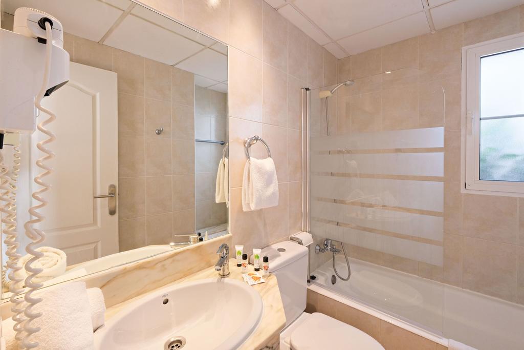 Apartamento 3 habitaciones del hotel Moon Dreams Marina Parc. Foto 1