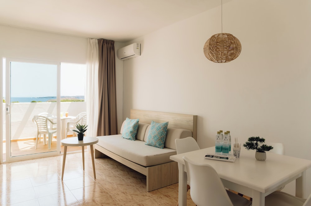 Suite, 1 habitación del hotel Bluesea Marina Parc. Foto 1