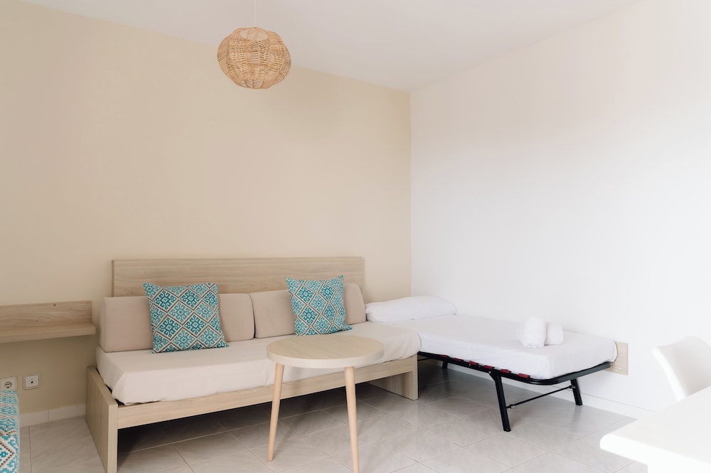 Suite, 2 habitaciones del hotel Bluesea Marina Parc. Foto 3
