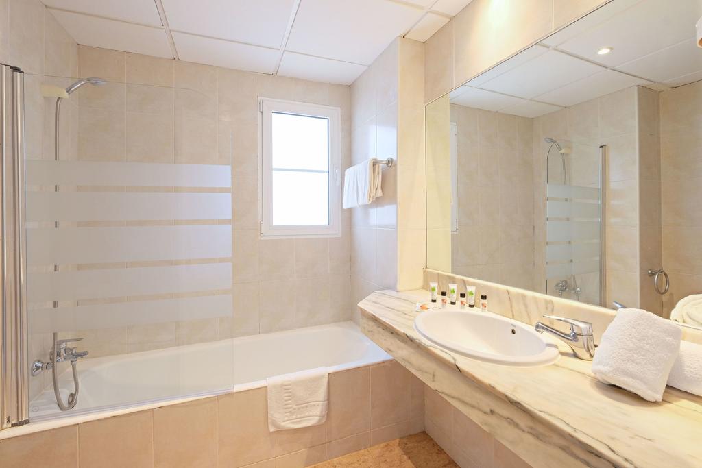 Apartamento 2 habitaciones del hotel Moon Dreams Marina Parc. Foto 1