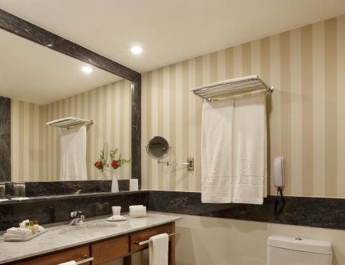 Habitación Doble Estándar del hotel Windsor Marapendi. Foto 2