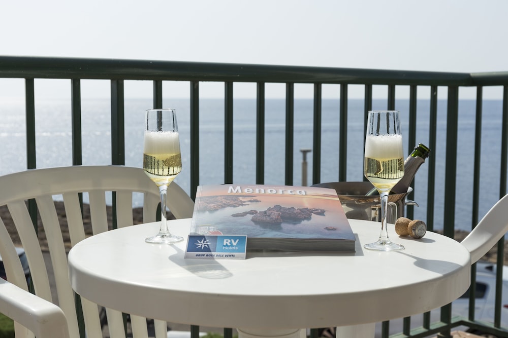 Habitación, 1 habitación, vistas al mar del hotel Rvhotels Sea Club Menorca. Foto 12