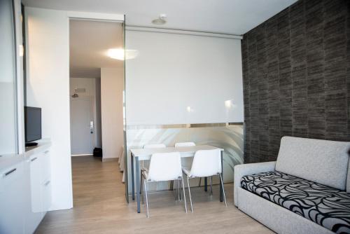 Estudio del hotel Luz de Luna. Foto 1