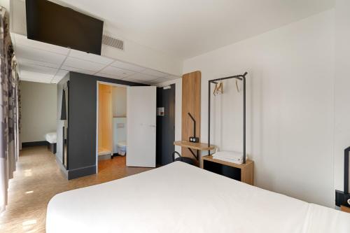 Habitación Cuádruple del hotel B&B Marseille Centre La Joliette. Foto 1