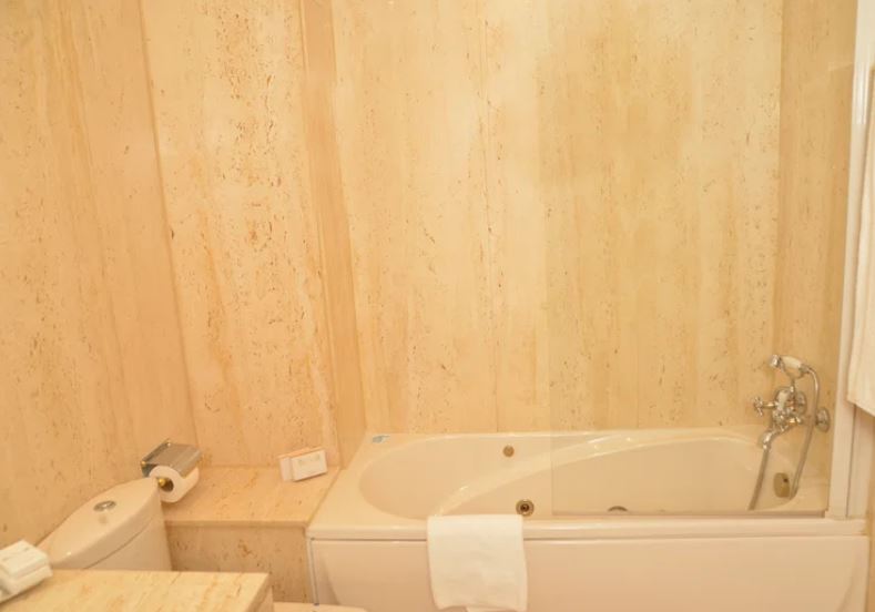 Habitación Doble del hotel Artheus Carmelitas Salamanca. Foto 3