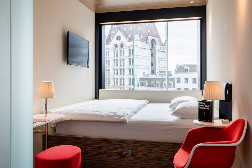 Habitación, 1 cama de matrimonio grande (High floor) del hotel Citizenm Rotterdam. Foto 11