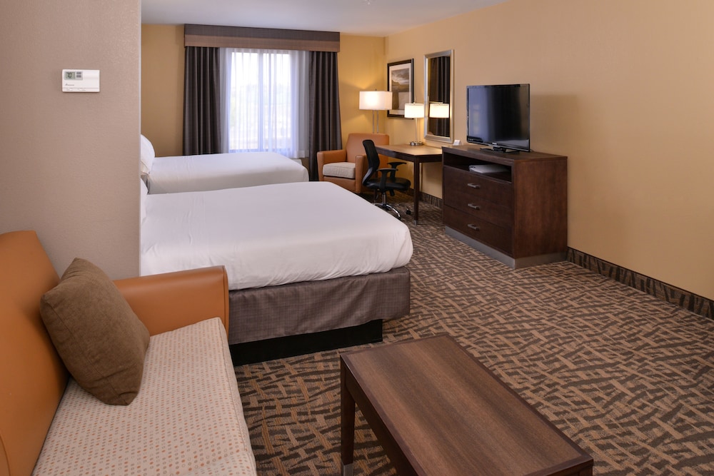 Suite, 2 camas de matrimonio del hotel Holiday Inn Express & Suites Page - Lake Powell Area. Foto 6