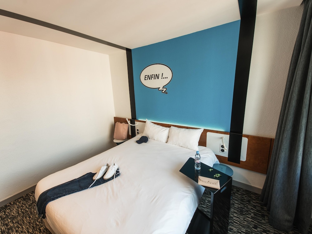 Habitación Estándar con 1 cama doble del hotel Ibis Styles Chambery Centre Gare